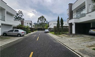 CASA EN VENTA EL RETIRO ANTIOQUIA, SECTOR LA MARIA