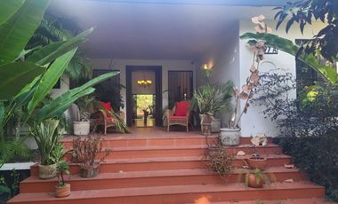 CASA SOBRE COLON EN RENTA MERIDA