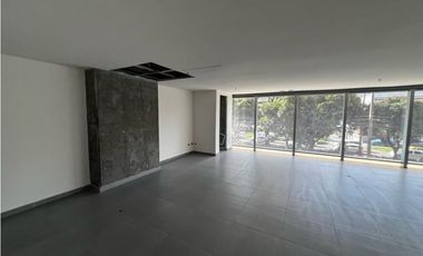 SE ARRIENDA LOCAL DUPLEX EN ENVIGADO AV LAS VEGAS