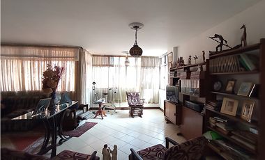 APARTAMENTO EN VENTA EN EL CENTRO DE MEDELLIN