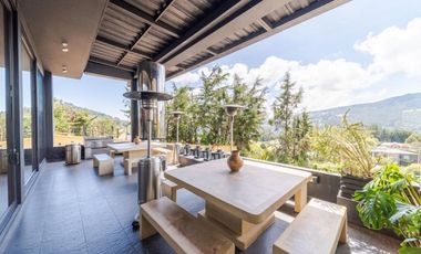 AG64- MODERNA CASA CON PISCINA EN CONDOMINIO SIKASUE