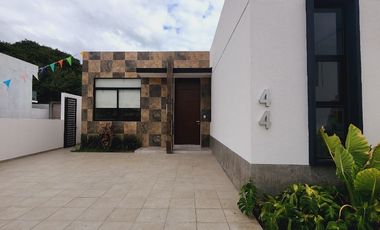 Casa en VENTA UN PISO fraccionamiento LOMAS DEL DORADO Boca del Río