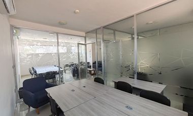 SE RENTA OFICINA AMUEBLADA EN PLANTA ALTA