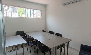 SE RENTA OFICINA AMUEBLADA EN PLANTA ALTA