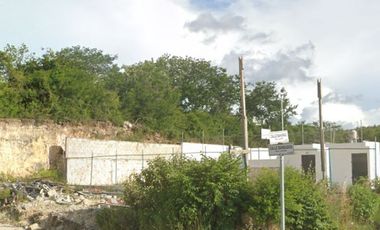 TERRENO EN RENTA EN CAMPECHE EN ESQUINA FRACCIONAMIENTO LA RIVIERA
