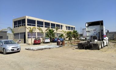 SE RENTA PATIO DE MANIOBRAS 11,500 M2 UBICADO EN TEOLOYUCAN ESTADO DE MÉXICO.