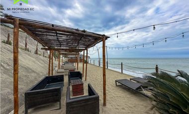 DEPARTAMENTO FRENTE AL MAR DE 3 DORMITORIOS EN POSEIDÓN - MANTA