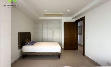 DEPARTAMENTO FRENTE AL MAR DE 3 DORMITORIOS EN POSEIDÓN - MANTA