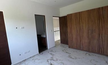 Casa en venta en Cancún de 3 habitaciones residencial Rio