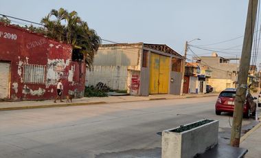 Terreno en  Venta en Av. Quevedo, Col. Puerto México. Coatzacoalcos