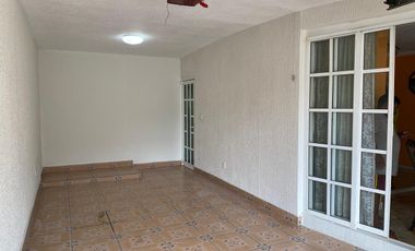 Casa en Venta, calle Niños Héroes, Col. Vistalmar. Coatzacoalcos