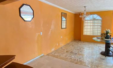 Casa en Venta, calle Niños Héroes, Col. Vistalmar. Coatzacoalcos