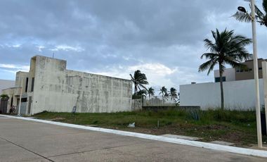 Terreno en Venta calle Palma Estrella, Fracc. Palma de Mallorca, Coatzacoalcos, Ver.