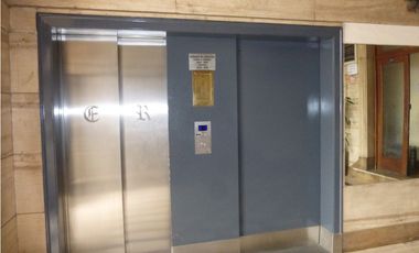 ¡Venta de oficina, cercado de Lima, a pasos del Palacio de Justicia!