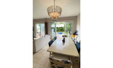 SE VENDE APARTAMENTO PLANTA BAJA CON PISCINA,  EN BUENAVENTURA