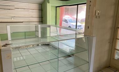 Local en Renta Av. Zamora, Col. Centro. Coatzacoalcos, Ver.