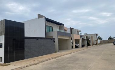Casa Amueblada en Renta, Fracc. La Jolla. Coatzacoalcos