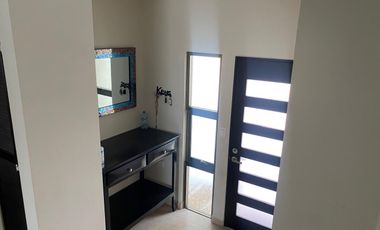 Casa Amueblada en Renta, Fracc. La Jolla. Coatzacoalcos