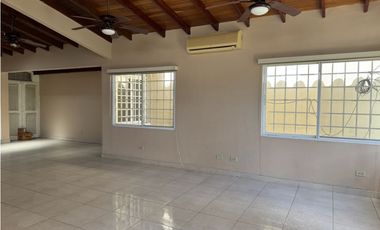 VENTA O ALQUILER CON OPCION A COMPRA  DE CASA EN LOS ANGELES  350M2 JP