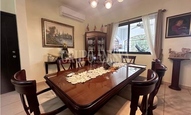 Se Vende hermosa Casa en Hacienda Pacífica con Casita de Huéspedes