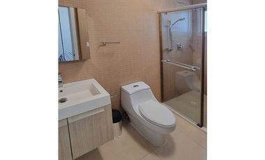 Venta de Apartamento AMOBLADO en Avenida Balboa