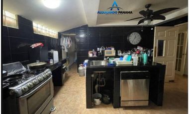 VENTA DE CASA EN VILLA ZAITA