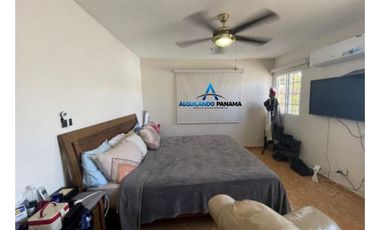 VENTA DE CASA EN VILLA ZAITA