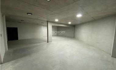 VENTA EN BLOCK DE EXCELENTES LOCALES SOBRE BOULEVARD