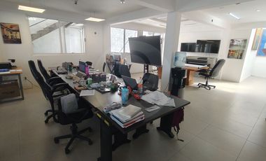Edificio en venta en Las Américas
