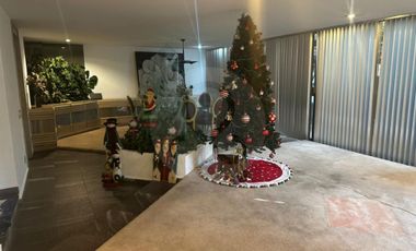 Casa en condominio en venta en Lomas de Tecamachalco