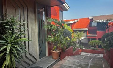 Casa en condominio en venta en Lomas de Tecamachalco