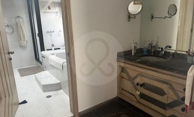 Casa en condominio en venta en Lomas de Tecamachalco