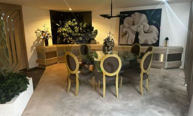 Casa en condominio en venta en Lomas de Tecamachalco
