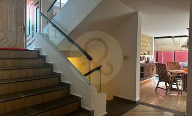 Casa en condominio en venta en Lomas de Tecamachalco