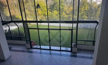Casa en condominio en venta en Lomas de Tecamachalco