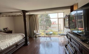 Casa en venta en Lomas de Tecamachalco