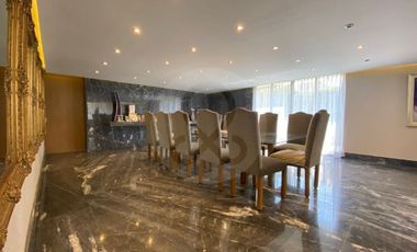 Casa en venta en Lomas de Tecamachalco