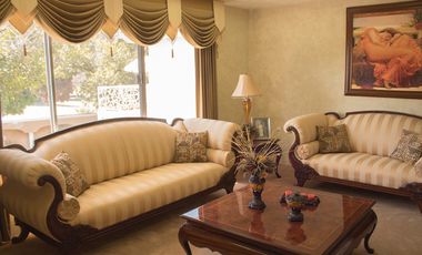 CASA EN VENTA EN LAS ROSAS