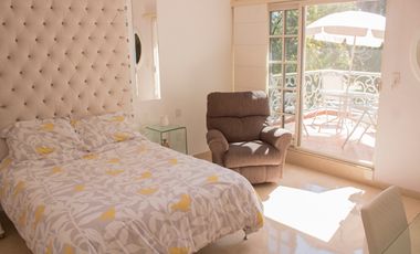 CASA EN VENTA EN LAS ROSAS