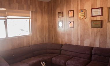 CASA EN VENTA EN LAS ROSAS