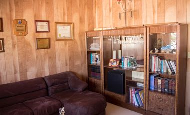 CASA EN VENTA EN LAS ROSAS