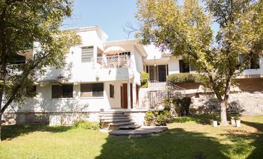 CASA EN VENTA EN LAS ROSAS