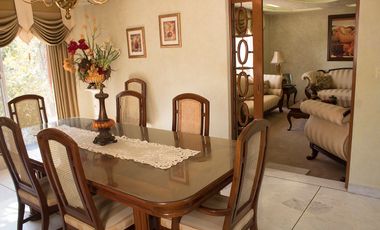 CASA EN VENTA EN LAS ROSAS