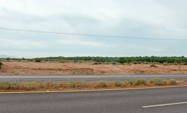 TERRENO PARA DESARROLLO MIXTO  EN CARRETERA TORREON-SAN PEDRO