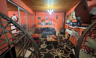 Propiedad Comercial Mixta en Los Andes