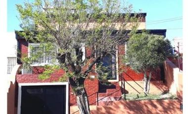 Casa en venta en el centro de Campana