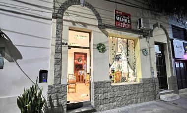 VENTA DE CASA + LOCAL MICRO CENTRO DE LA CIUDAD