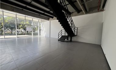 SE ARRIENDA LOCAL EN ENVIGADO SECTOR AV LAS VEGAS