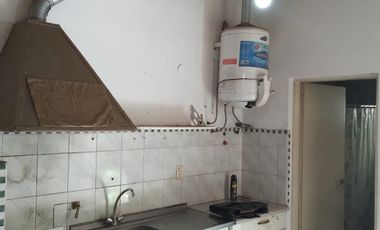 ALQUILO DEPTO 2AMB TIPO CASA CON PATIO PROPIO FRENTE A JUMBO LLAVALLOL