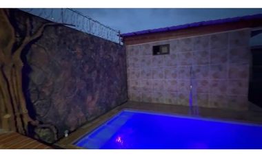 Casa campestre con piscina en venta - Santa Elena El Cerrito Valle